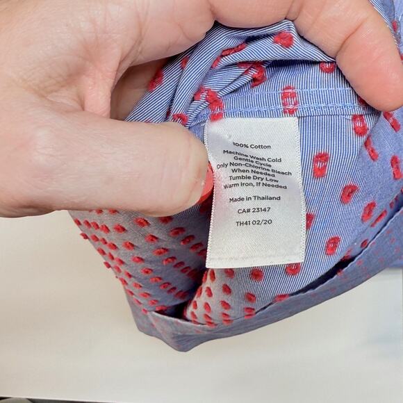 Talbots Women's Dress Shirt Non Iron Baby blue with red polka dot XS - Picture 7 of 9